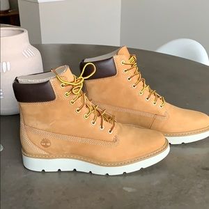 Timberland Women’s Kenniston Boots 8.5, wheat